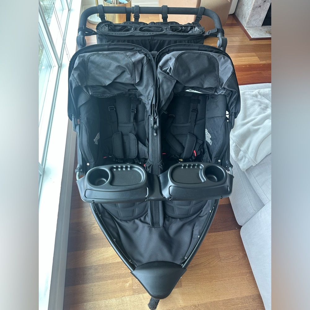 BOB Revolution Flex Duallie Double Stroller with snack tray and console